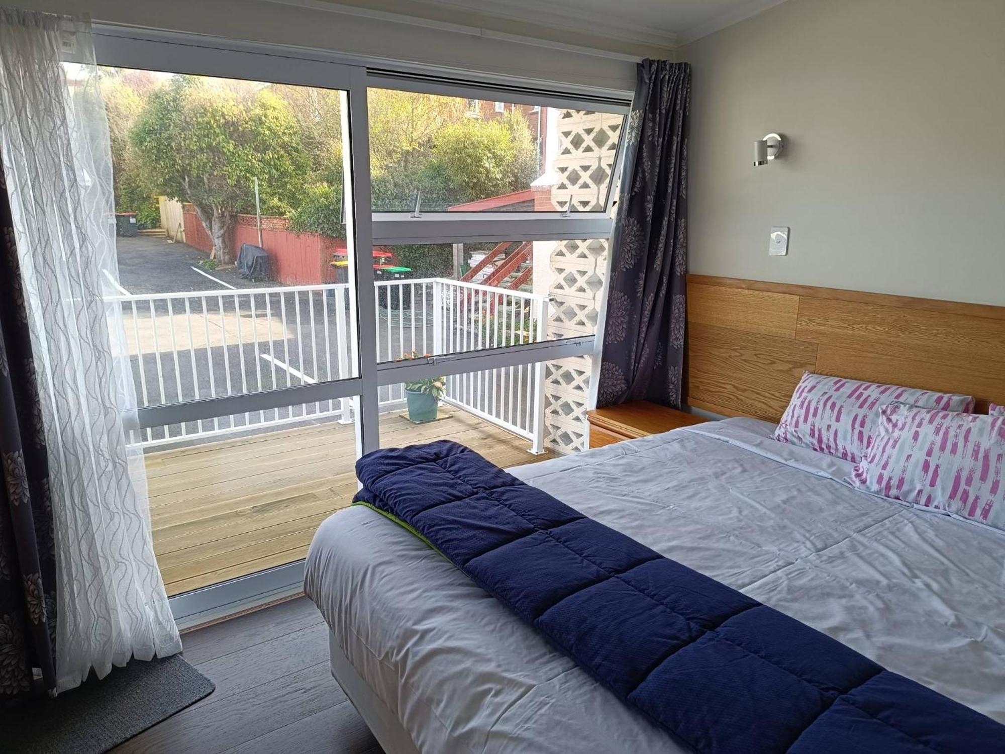 Bayfield Motel And Apartment Дюндин Екстериор снимка