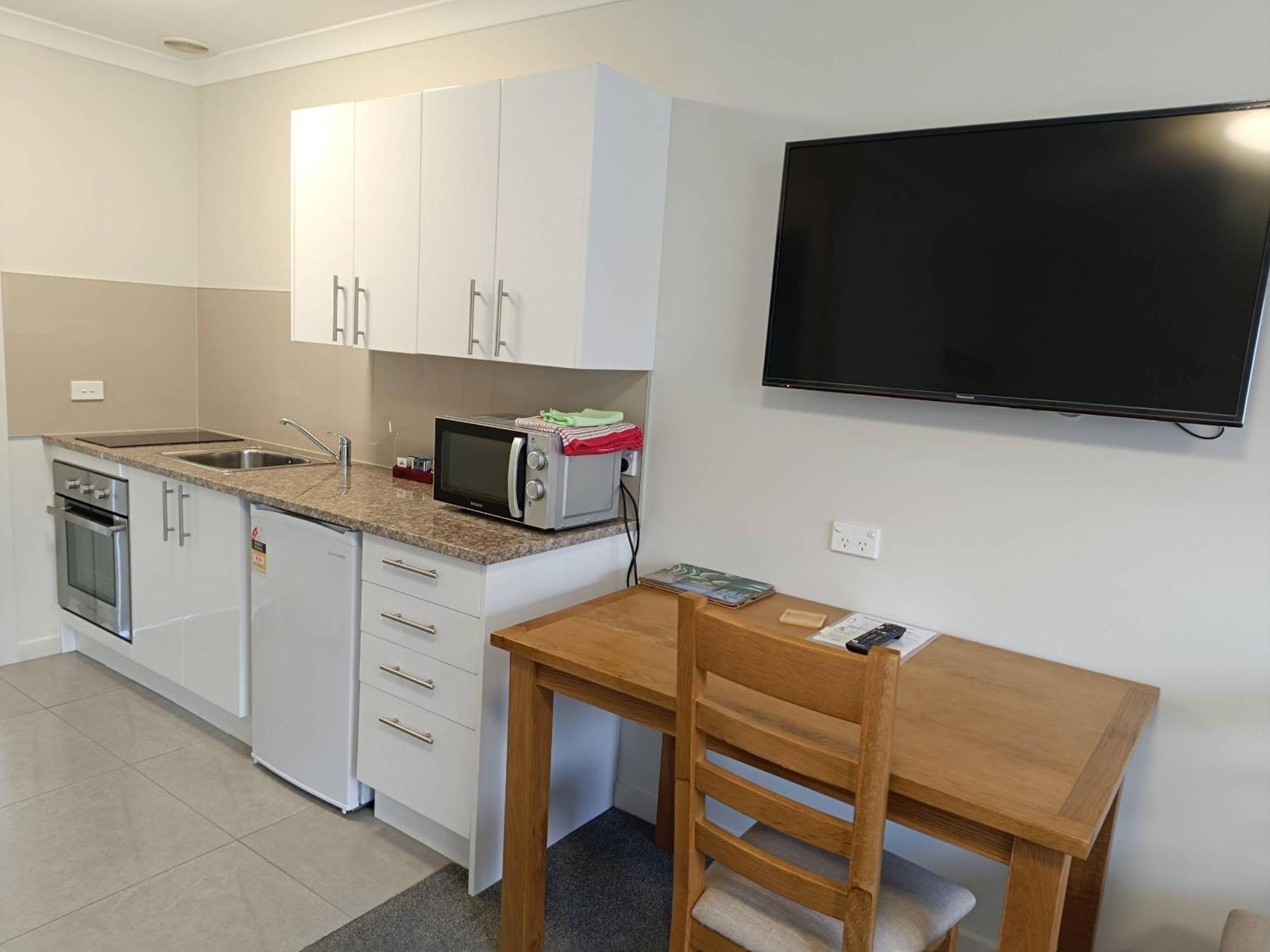 Bayfield Motel And Apartment Дюндин Екстериор снимка