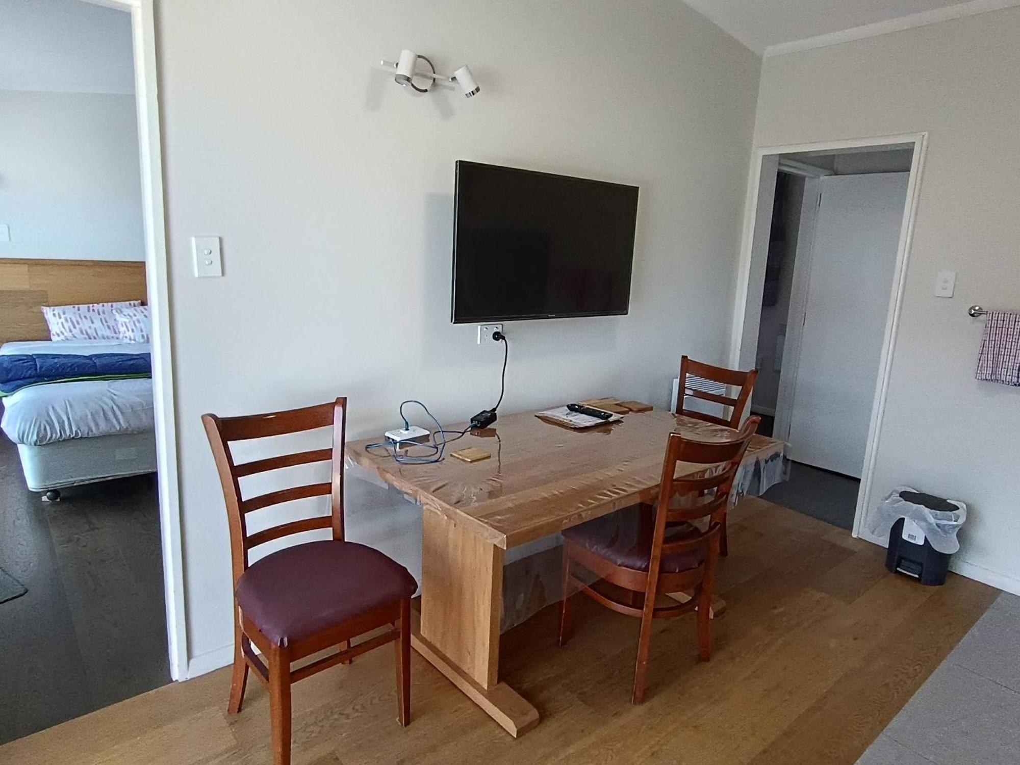 Bayfield Motel And Apartment Дюндин Екстериор снимка