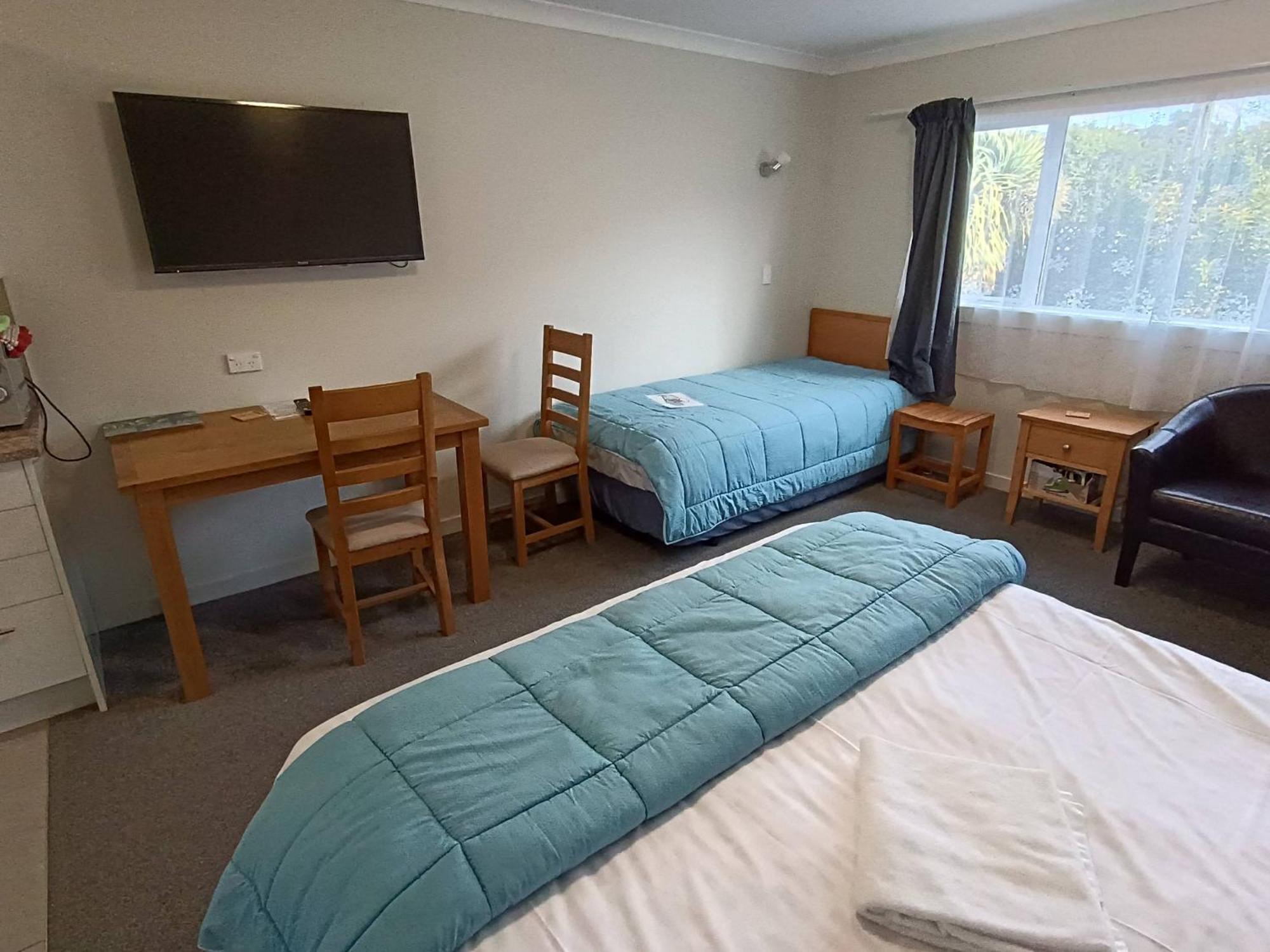 Bayfield Motel And Apartment Дюндин Екстериор снимка