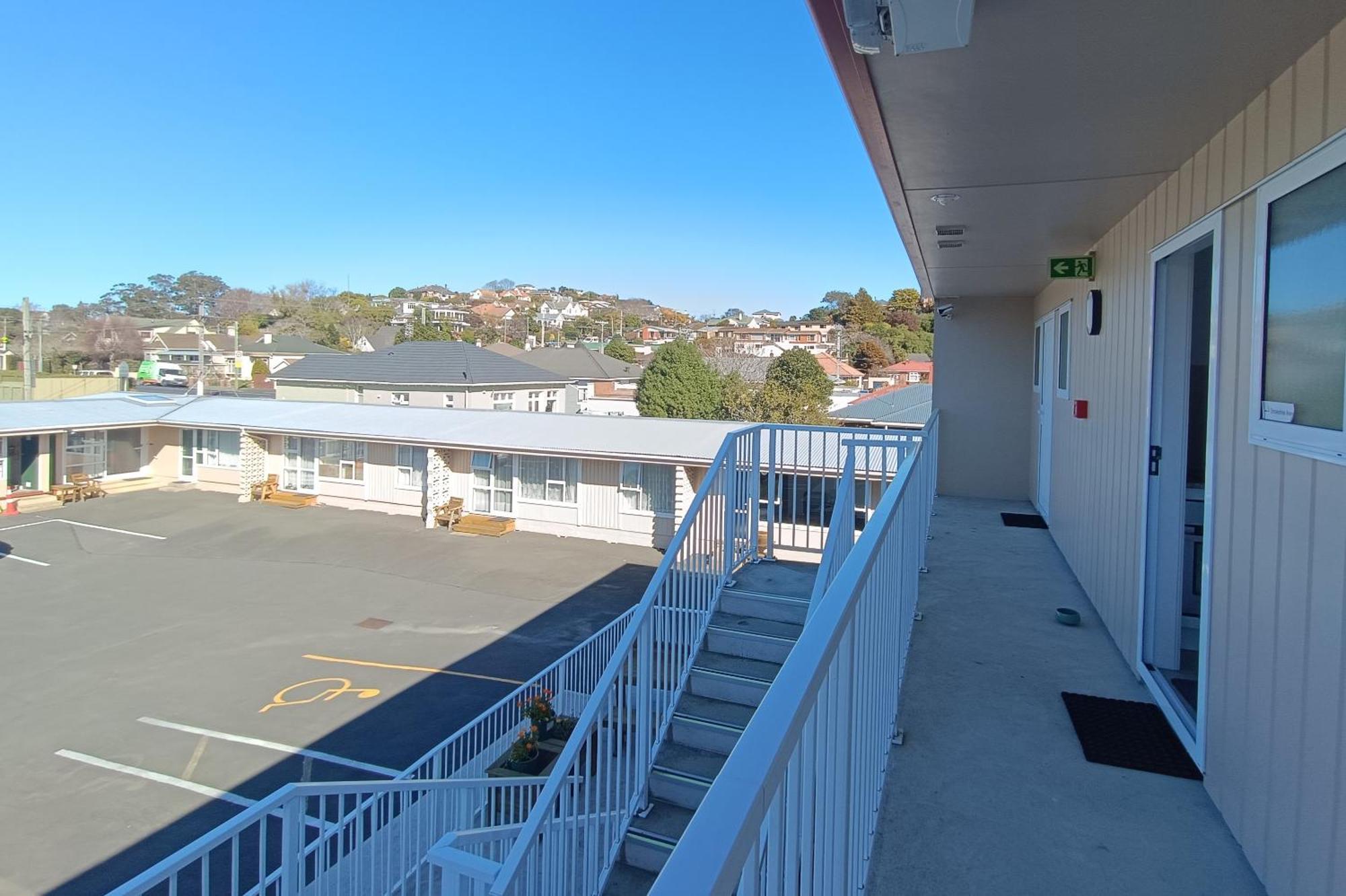 Bayfield Motel And Apartment Дюндин Екстериор снимка