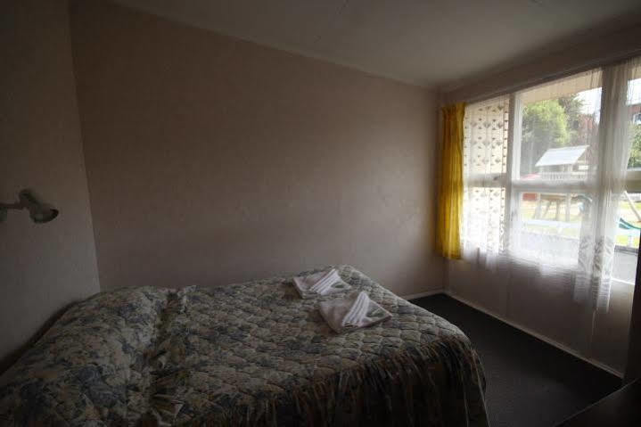 Bayfield Motel And Apartment Дюндин Екстериор снимка